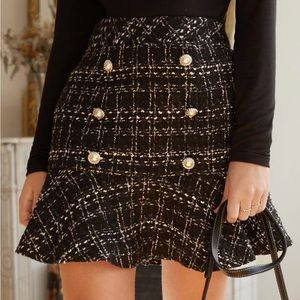 SHEIN Frenchy Double Button Ruffle Hem Plaid Tweed Skirt